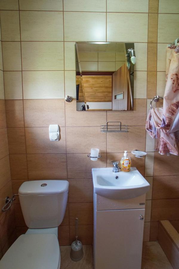 Wichrowe Wzgorze Guest House Krajno Pierwsze Exterior foto