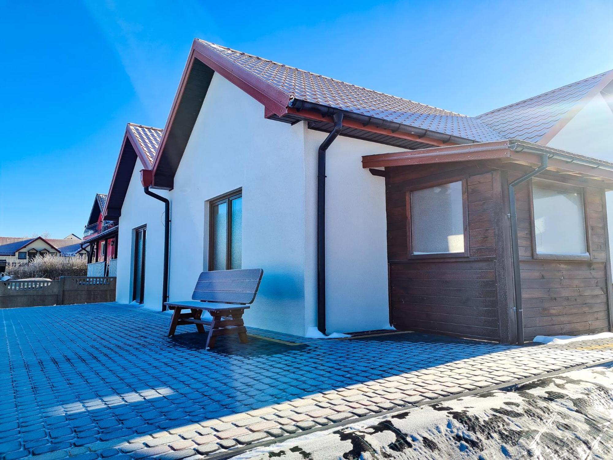 Wichrowe Wzgorze Guest House Krajno Pierwsze Exterior foto